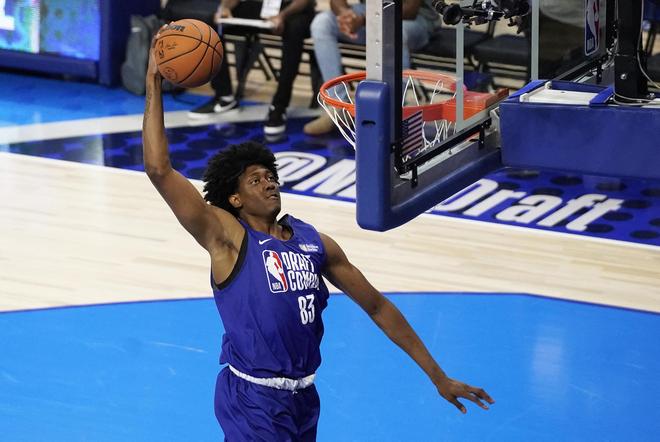 六输昆拉武特 郑加恒止步八强.